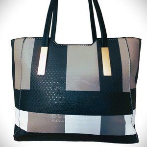 NWOT Burberry Look Purse Black Grey White Checkered pattern